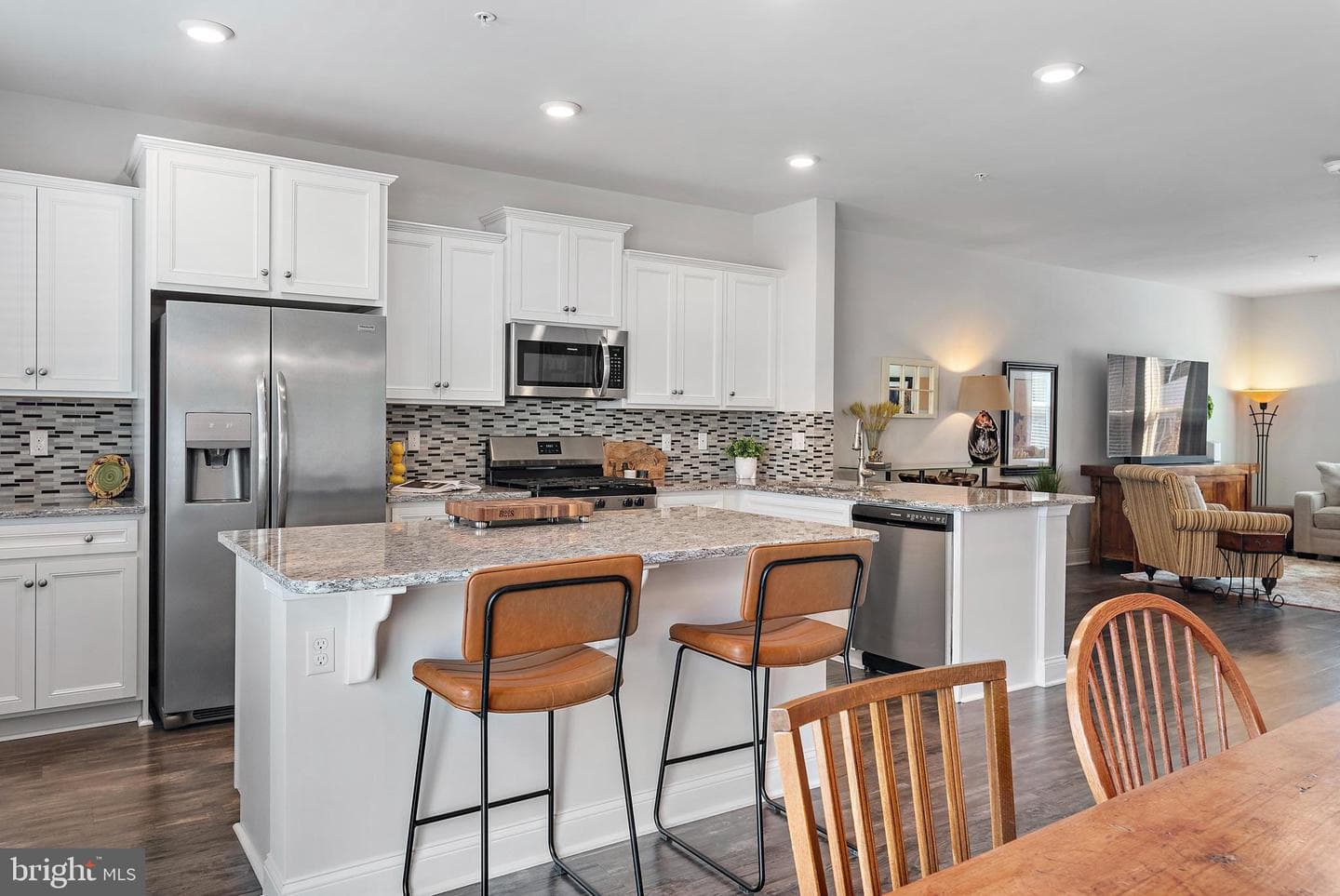 321 Bright Light Court photo 5