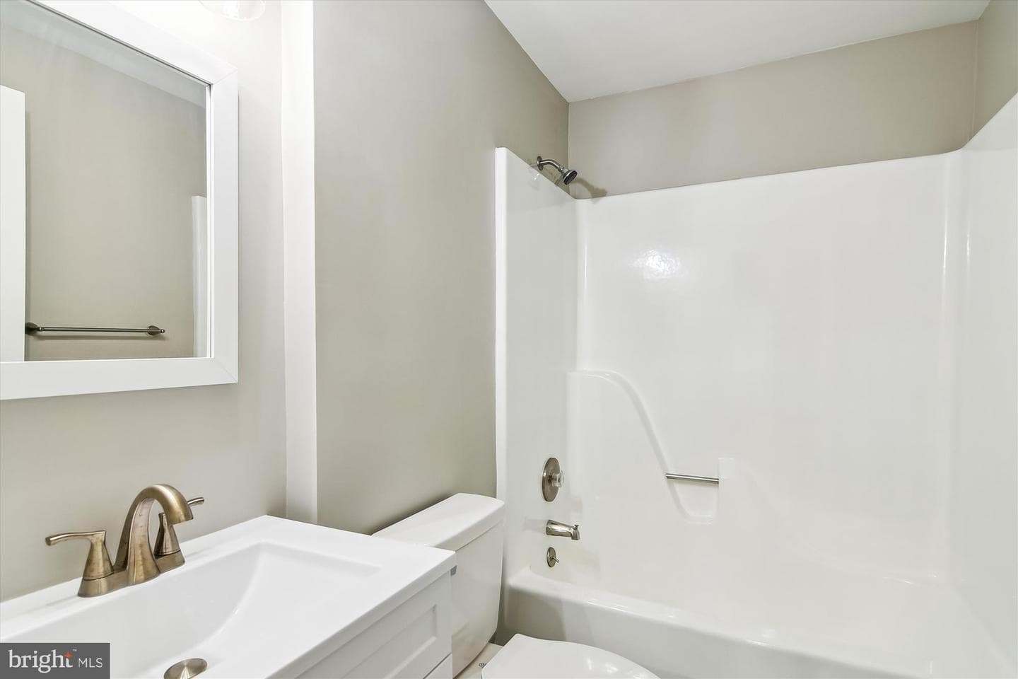 1776 Chesapeake Place photo 32