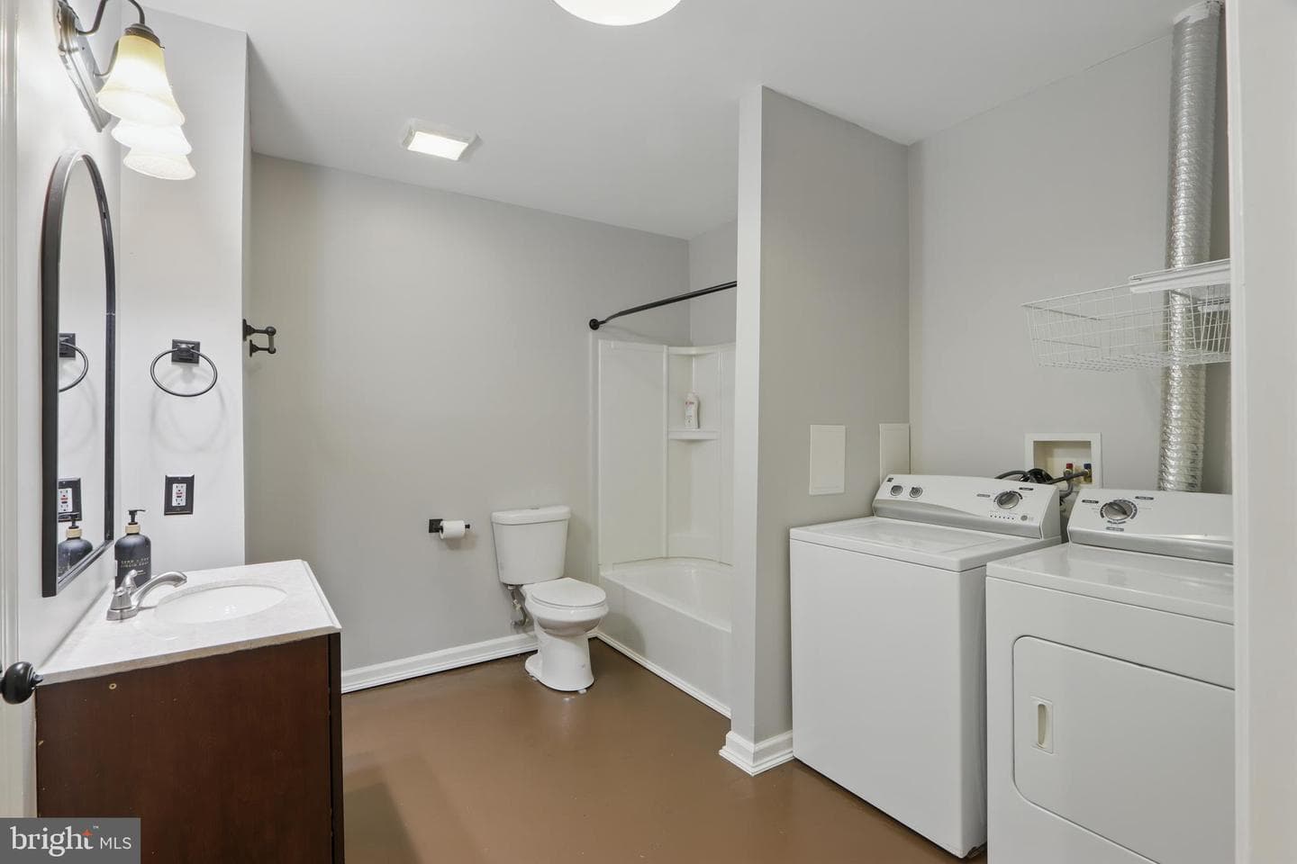 5185 Meadows Farm Road photo 16
