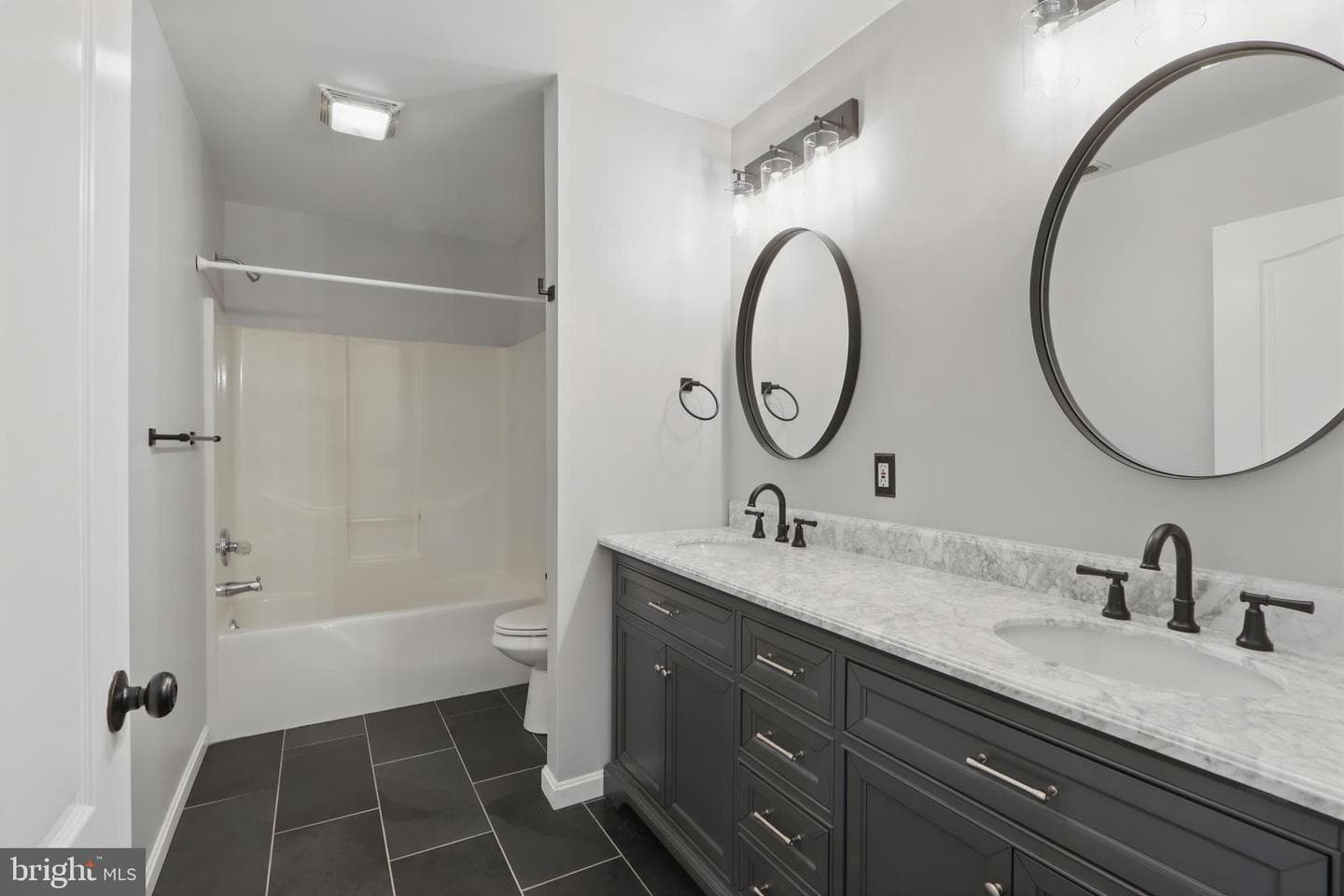 5185 Meadows Farm Road photo 23