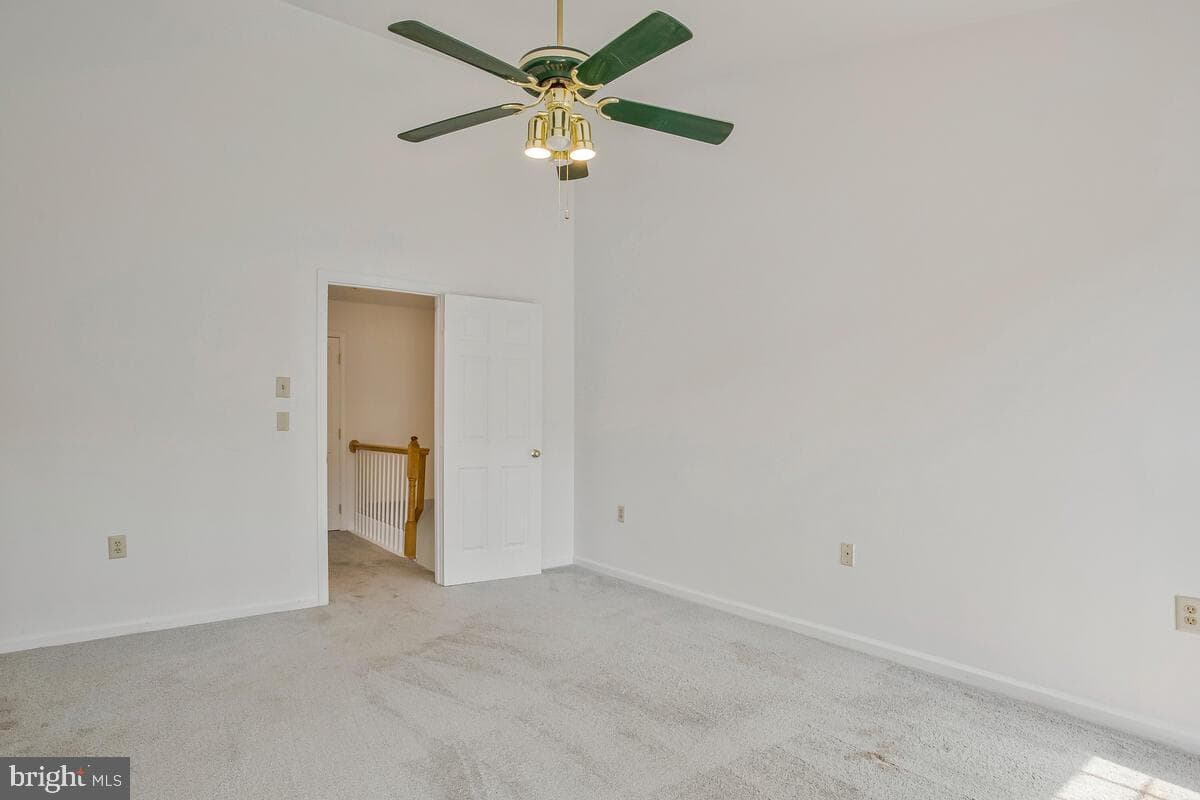 2412 Sandwich Court photo 21
