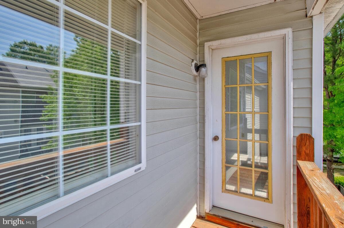 2412 Sandwich Court photo 36