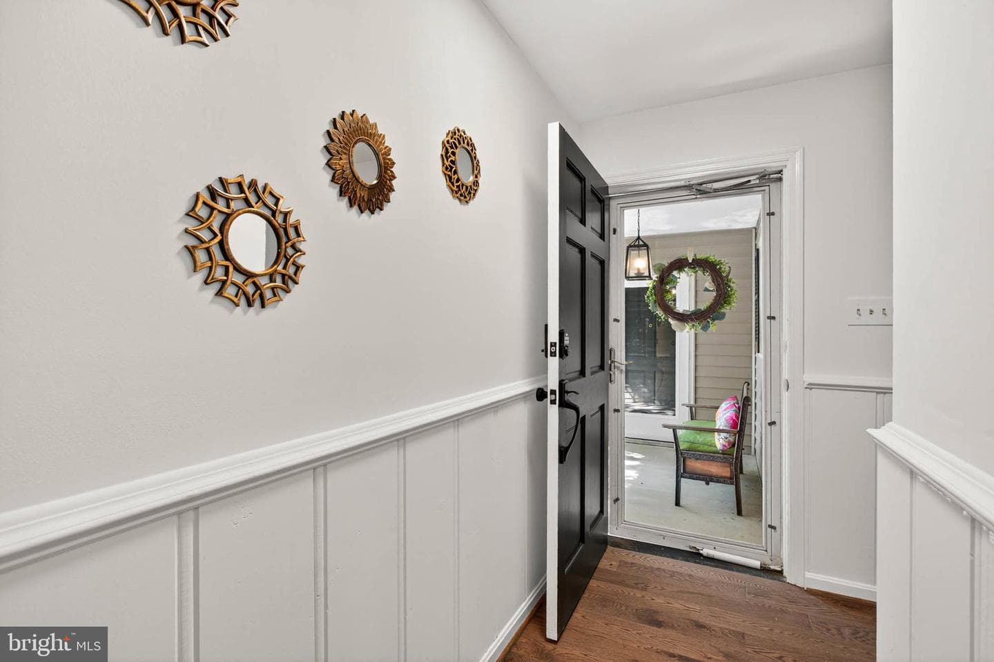 122 Franklin Road photo 2