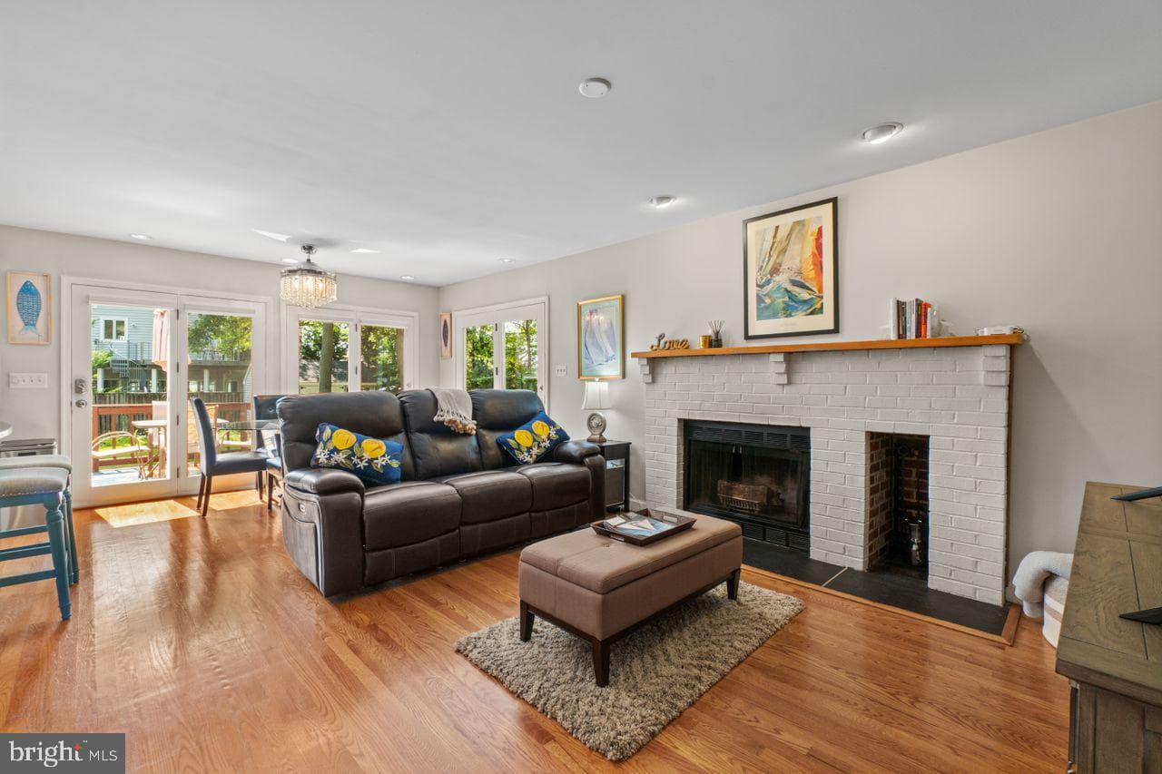 3536 Saratoga Avenue photo 7