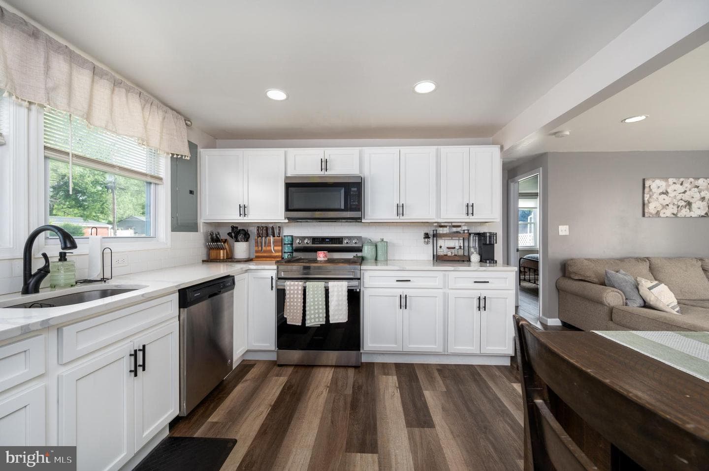 217 Glen Road photo 11