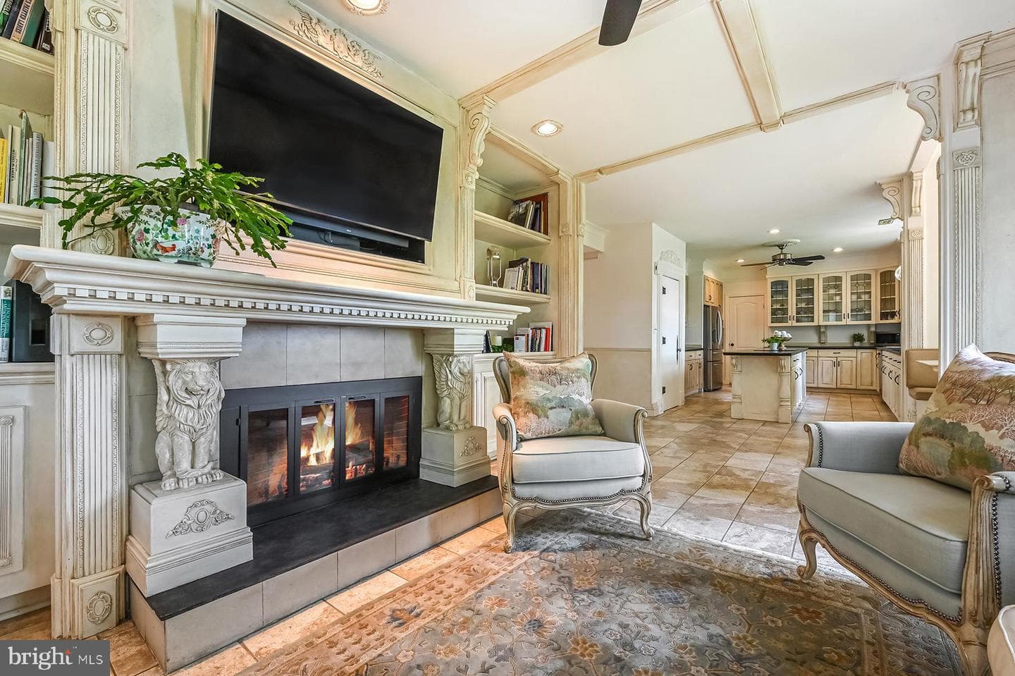 1012 S Creek View Court photo 4