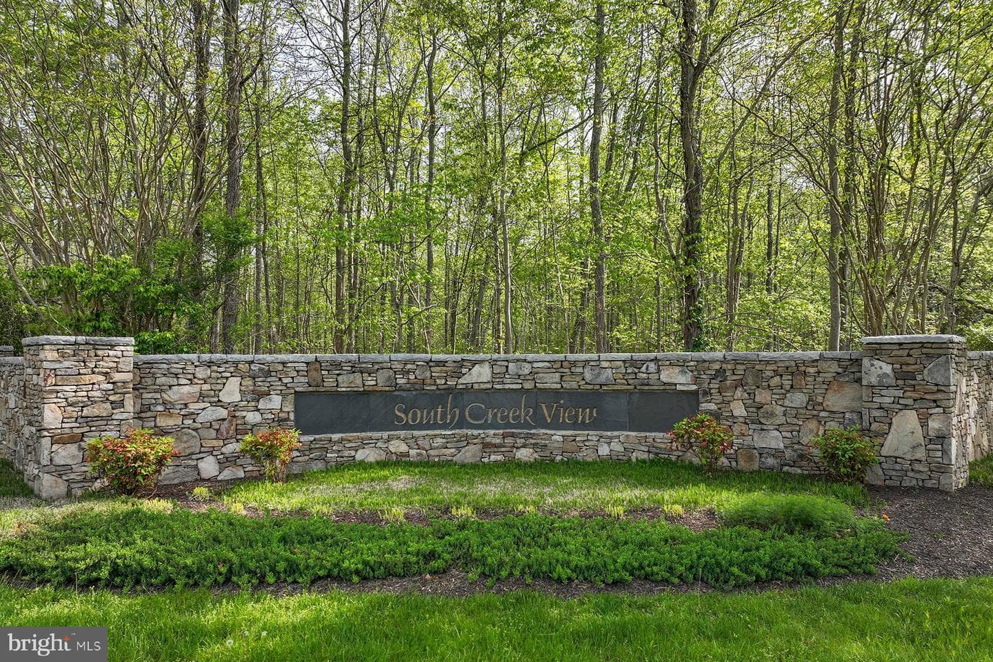 1012 S Creek View Court photo 46