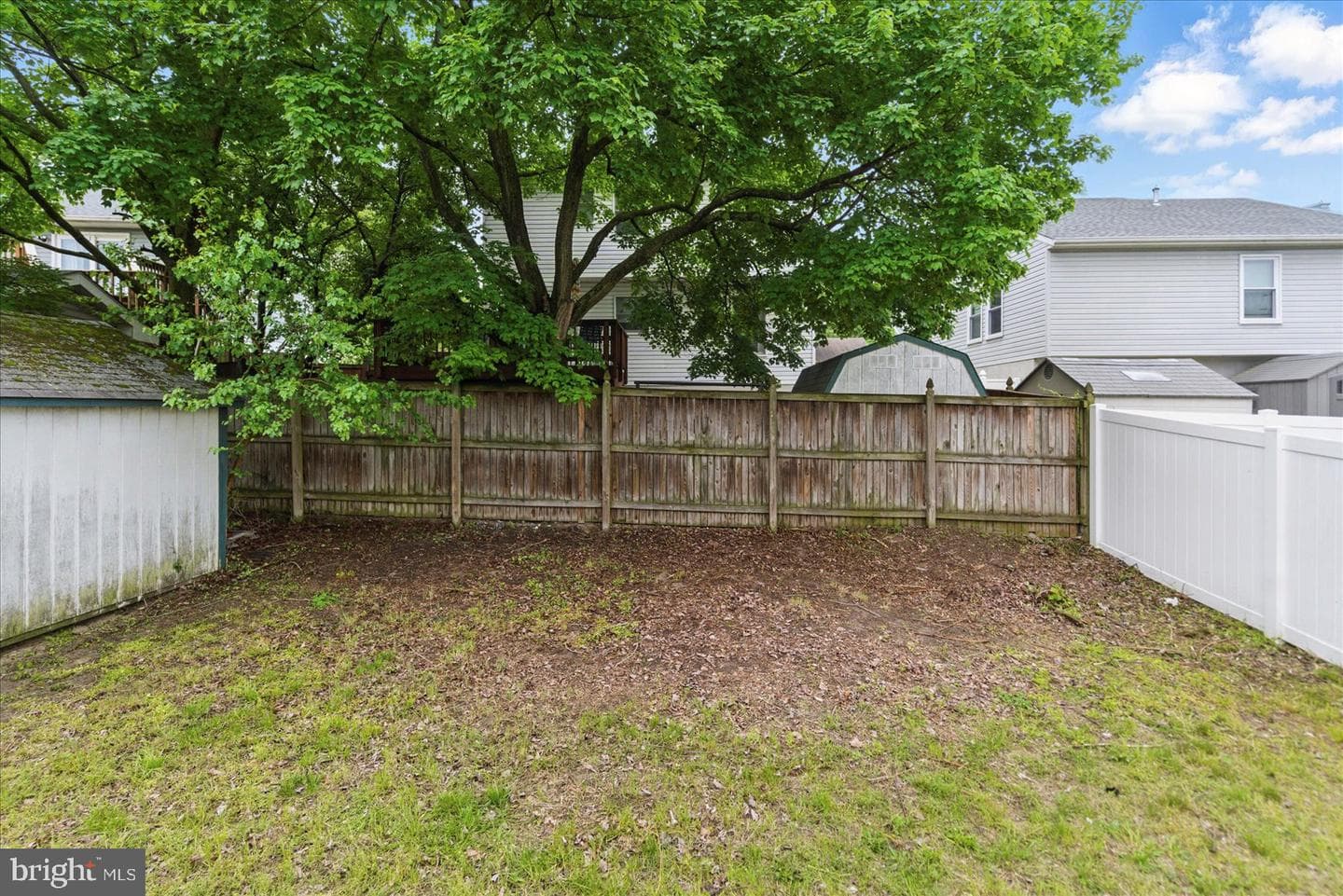 8103 Escalon Avenue photo 28