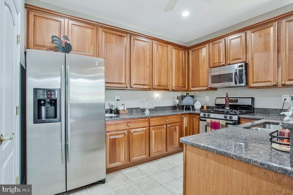 1304 Jade Court #2 photo 16
