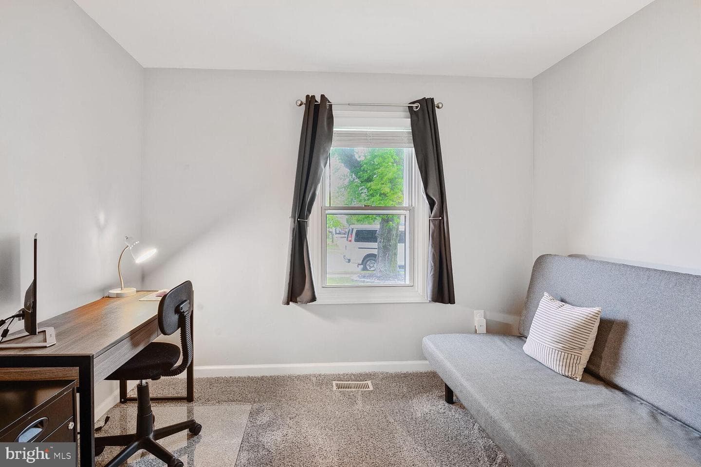 1005 Dumbarton Road photo 14