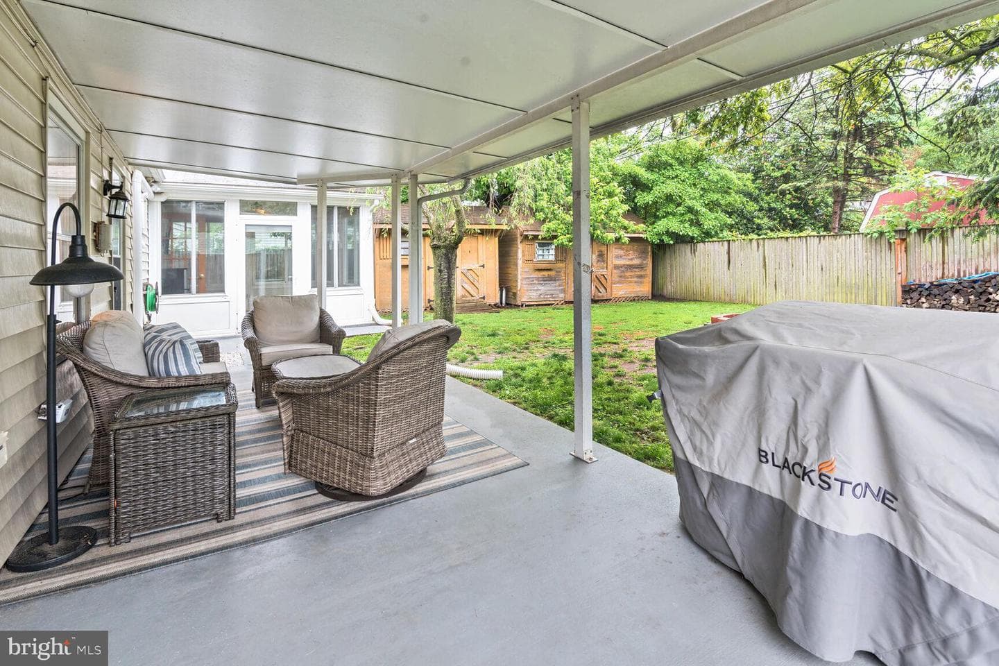 1005 Dumbarton Road photo 21