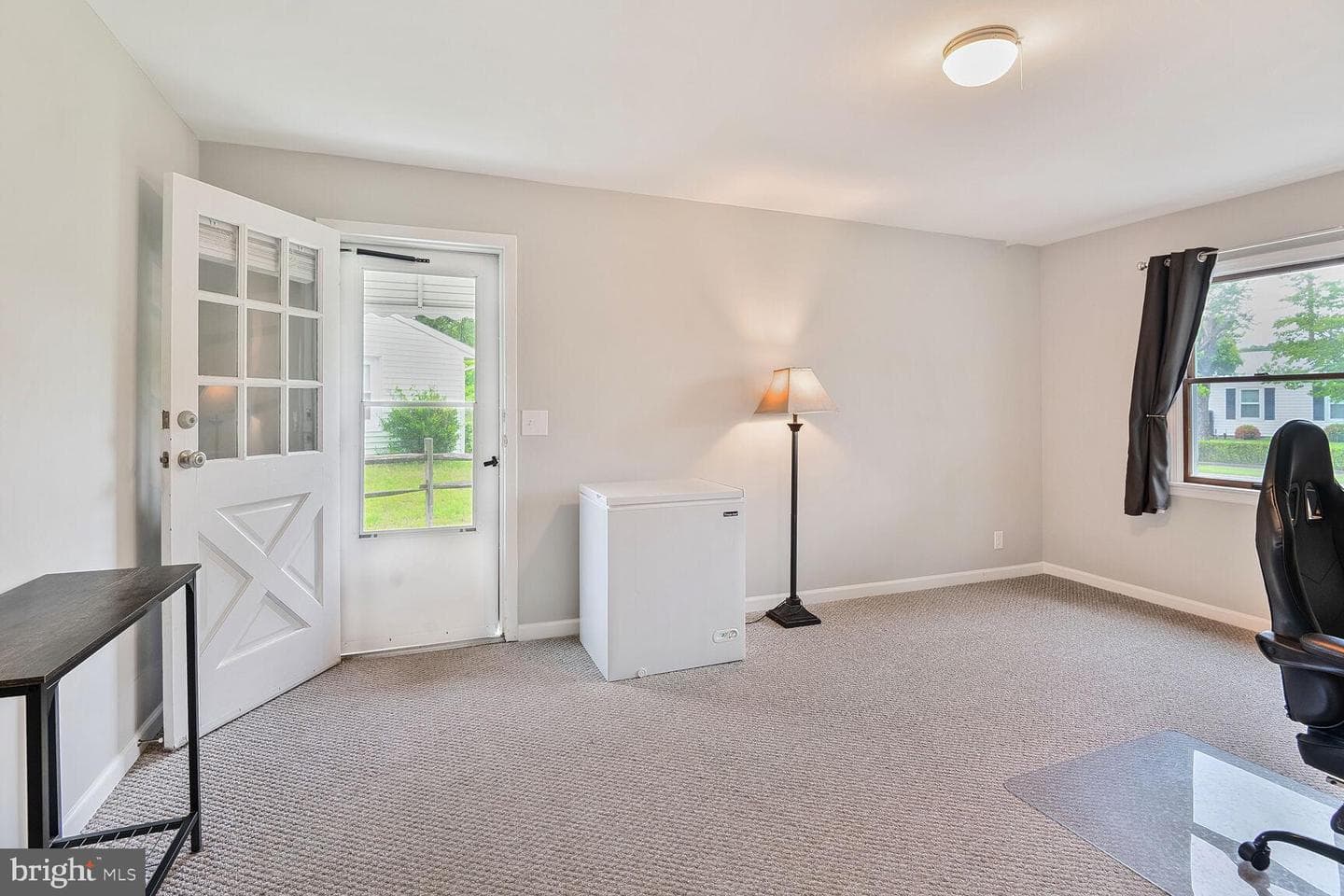 1005 Dumbarton Road photo 8