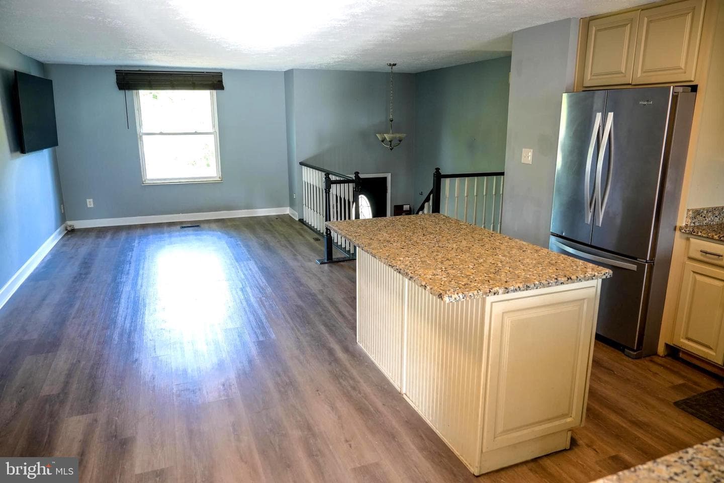 7918 Royal Mint Place photo 8