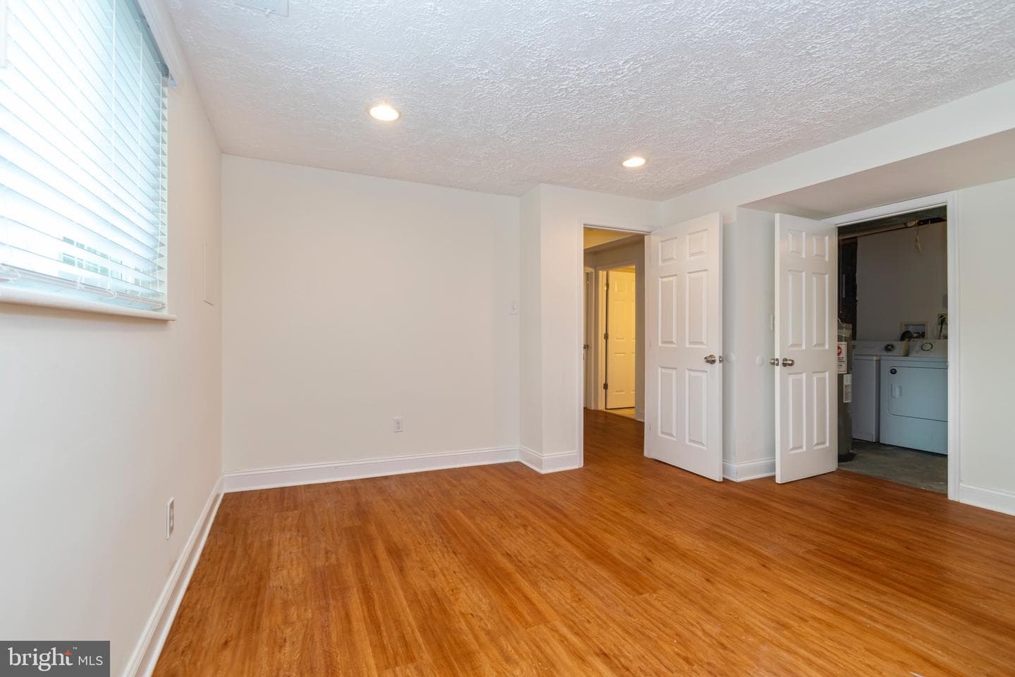 1483 Gesna Drive photo 17