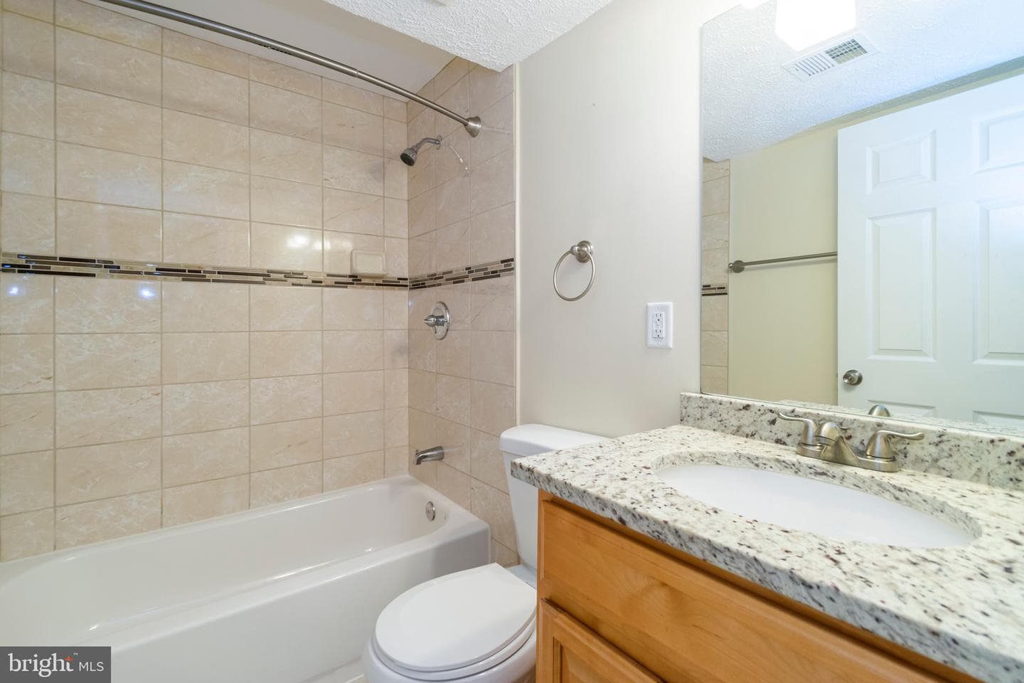 1483 Gesna Drive photo 18