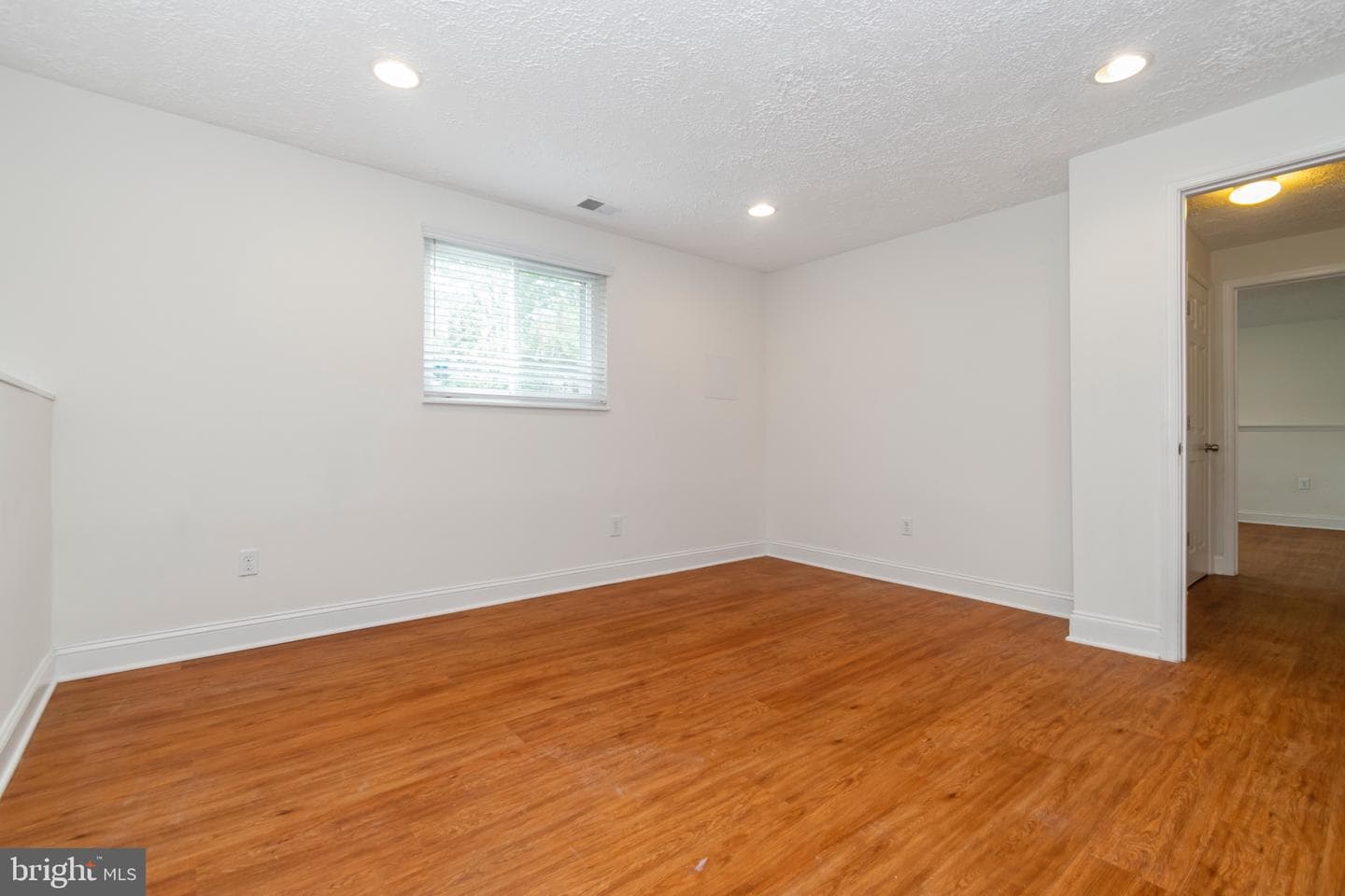 1483 Gesna Drive photo 21