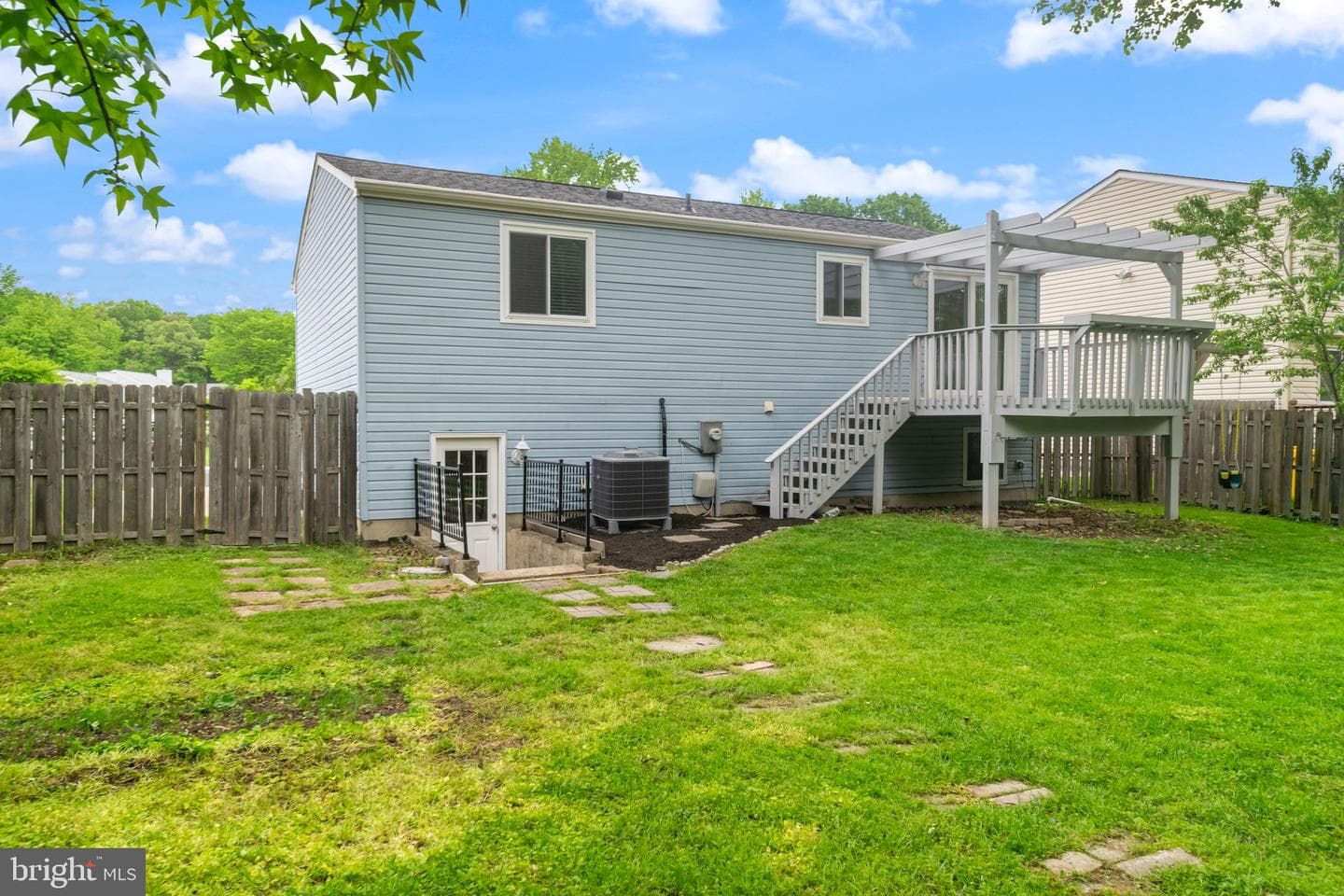 1483 Gesna Drive photo 27