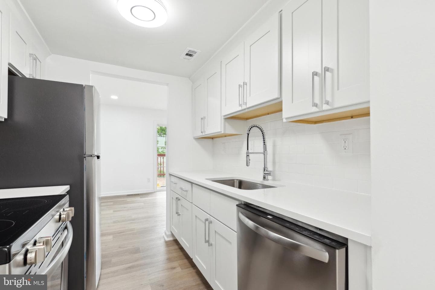 1825 Jaybird Court photo 20