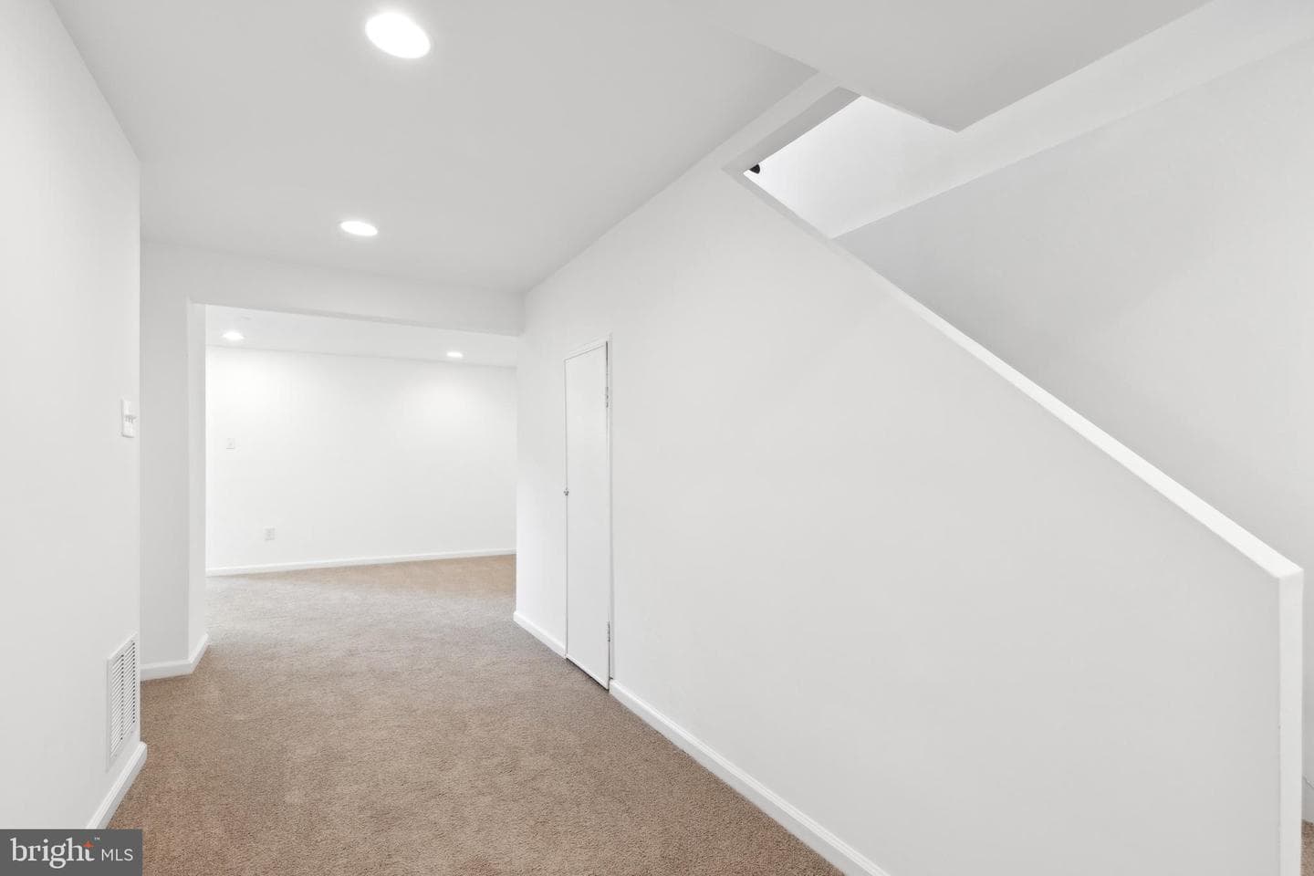 1825 Jaybird Court photo 6