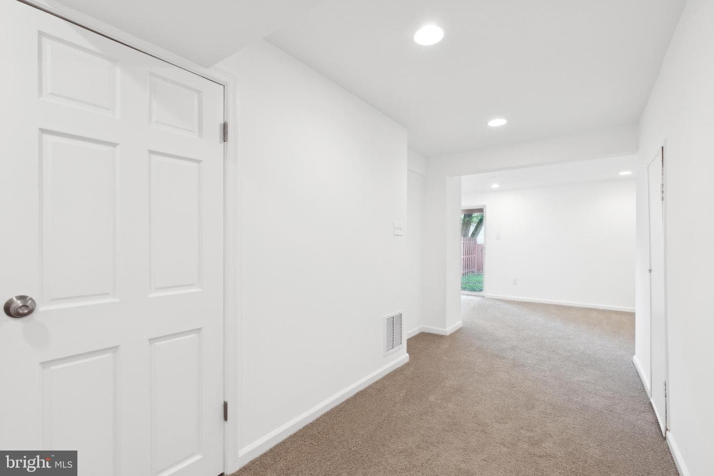 1825 Jaybird Court photo 7