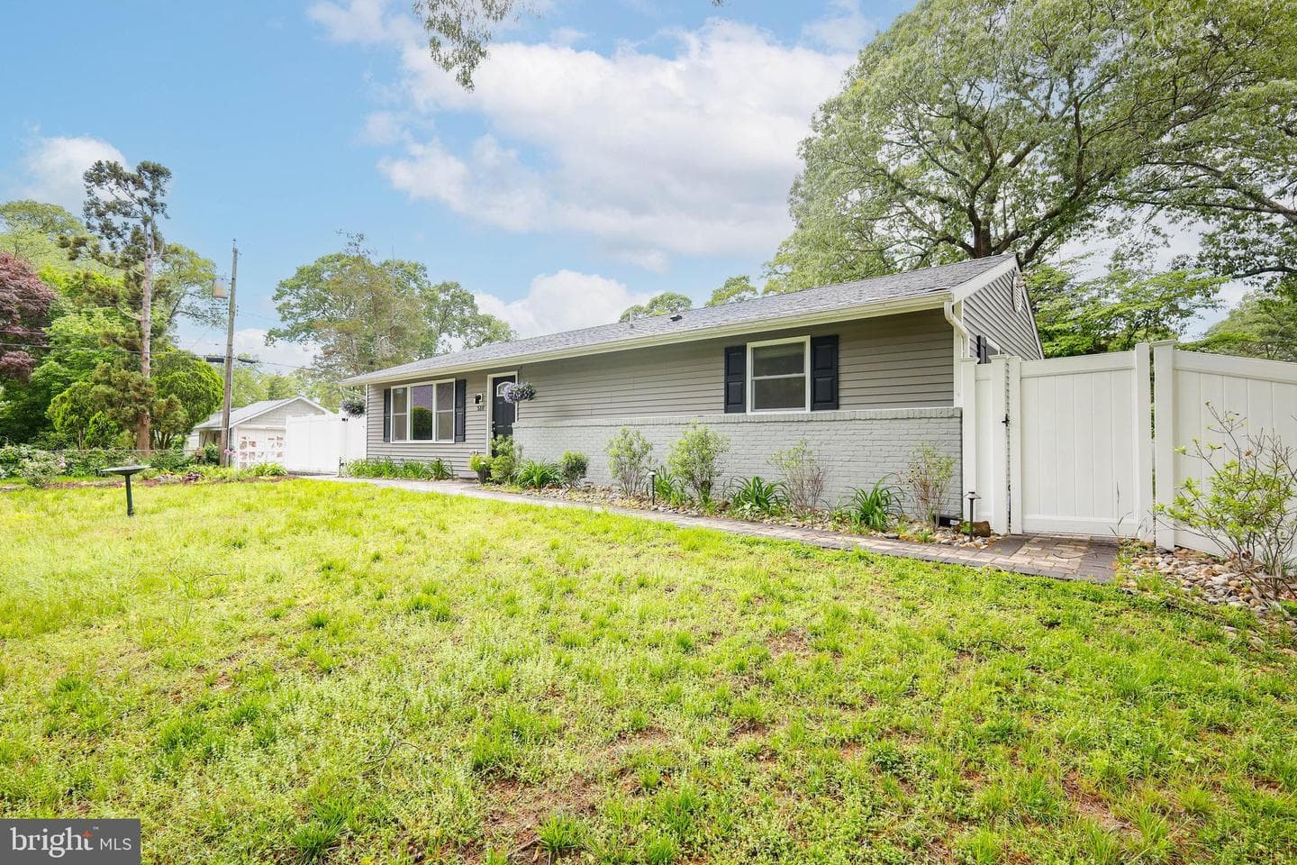 518 Norwich Road photo 52