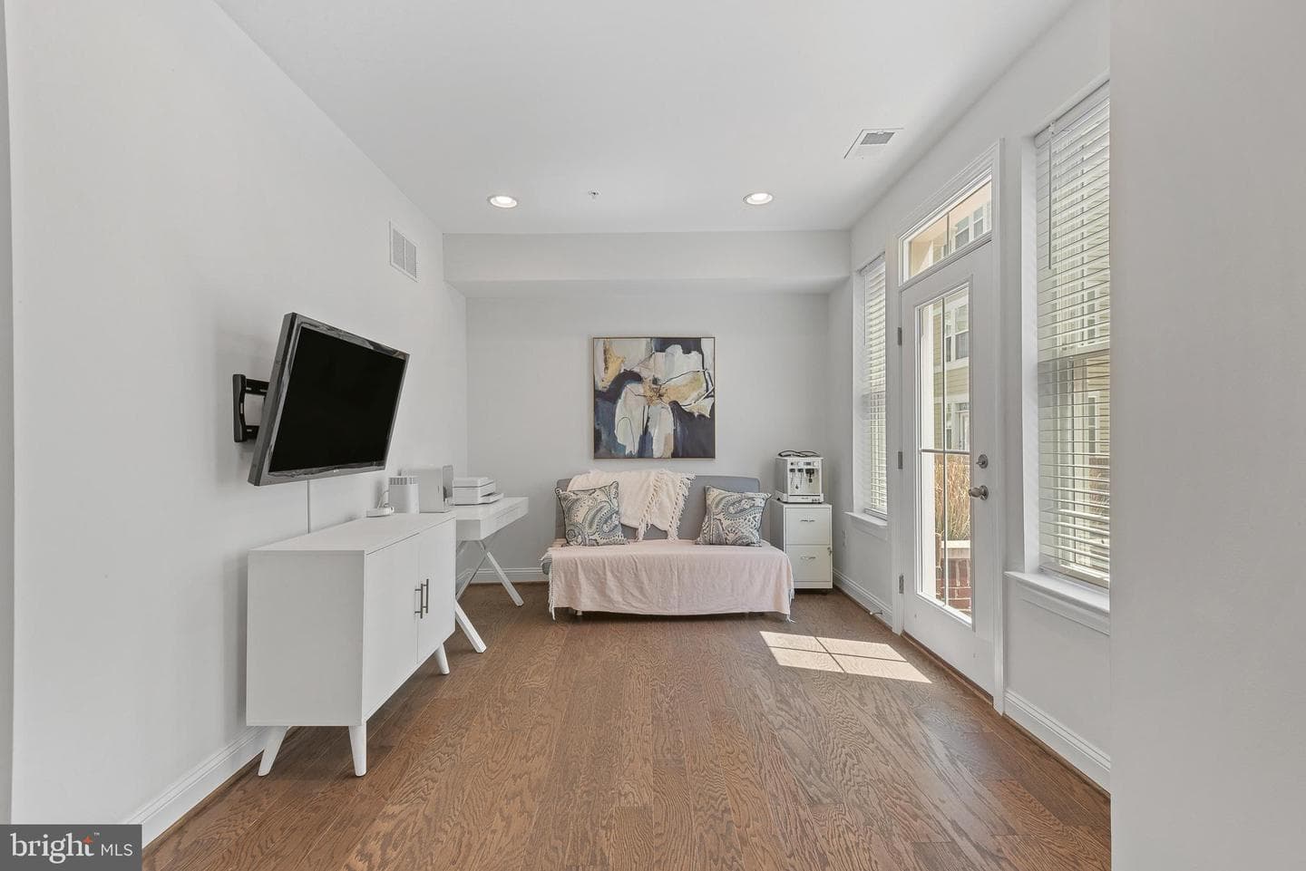 710 Agnes Dorsey Place photo 18