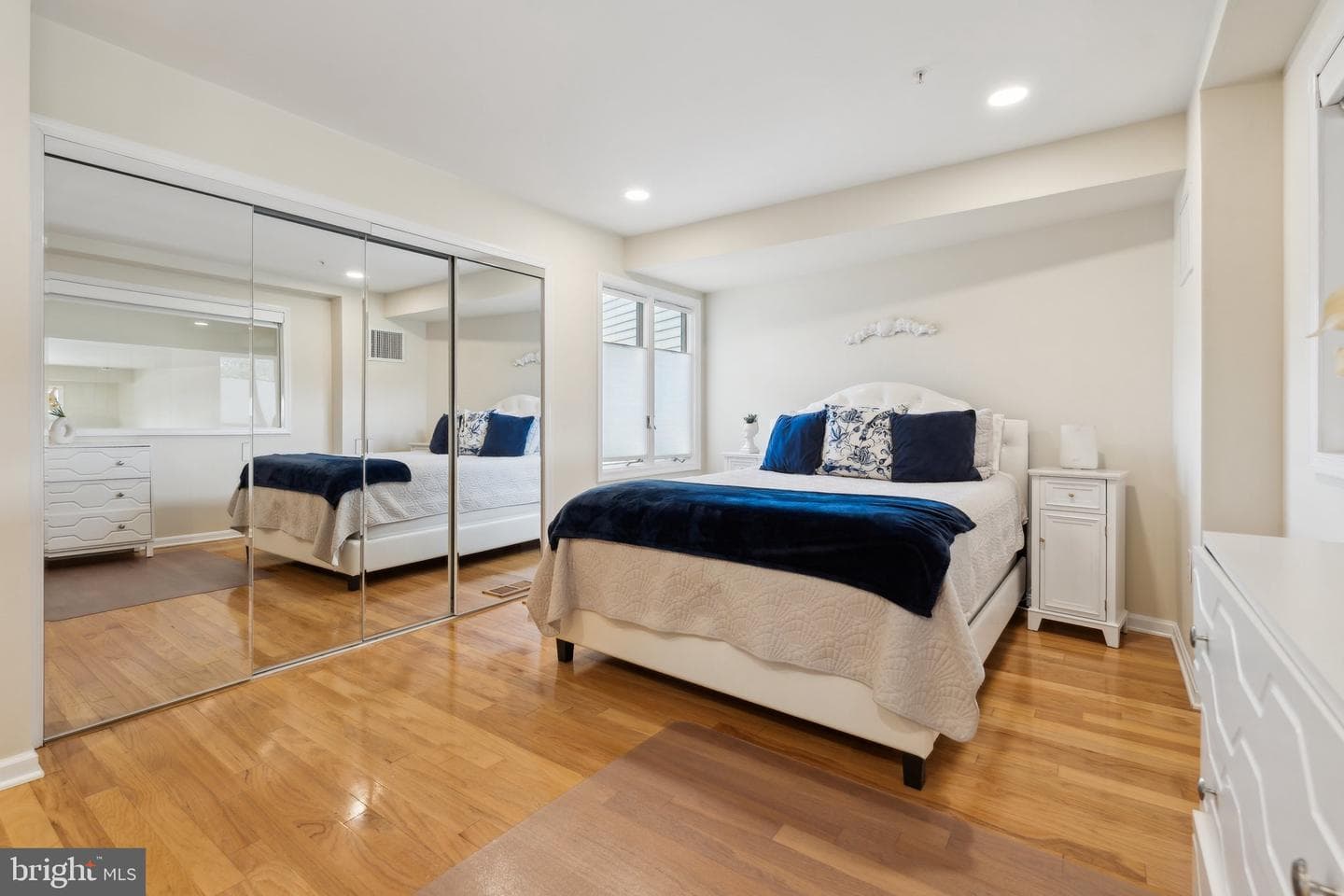 7020 Clinton Court #20a photo 17