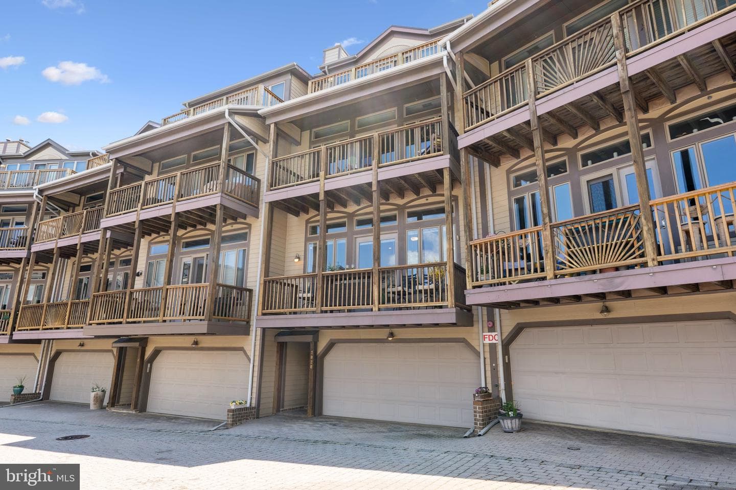 7020 Clinton Court #20a photo 22
