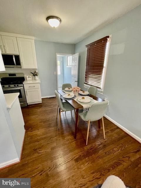 404 Carl Avenue photo 8
