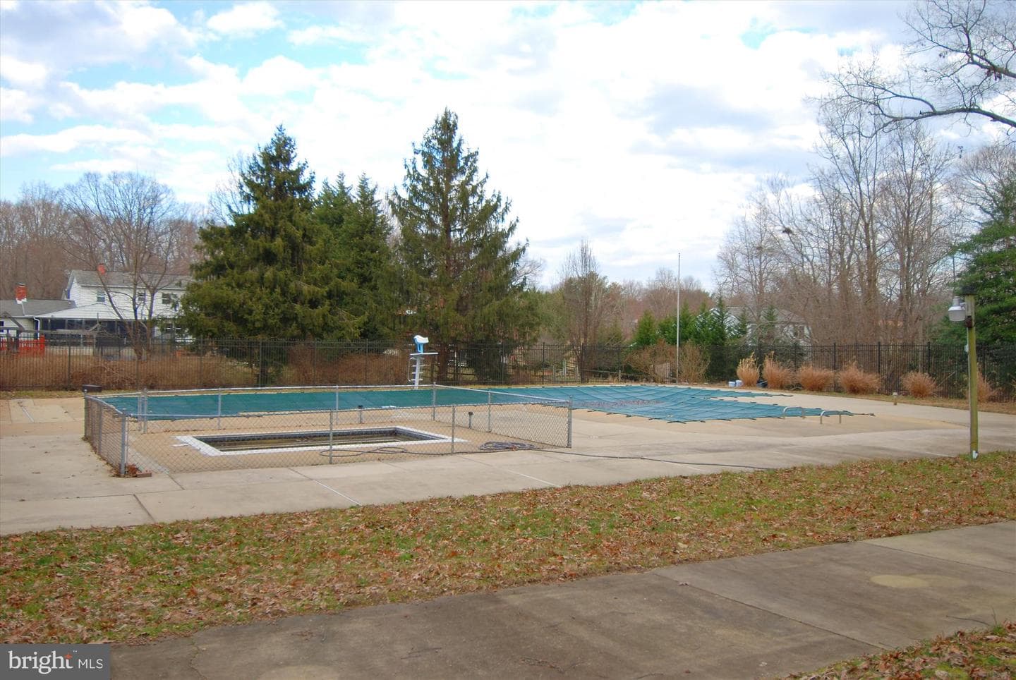 8013 Baileys Lane photo 38