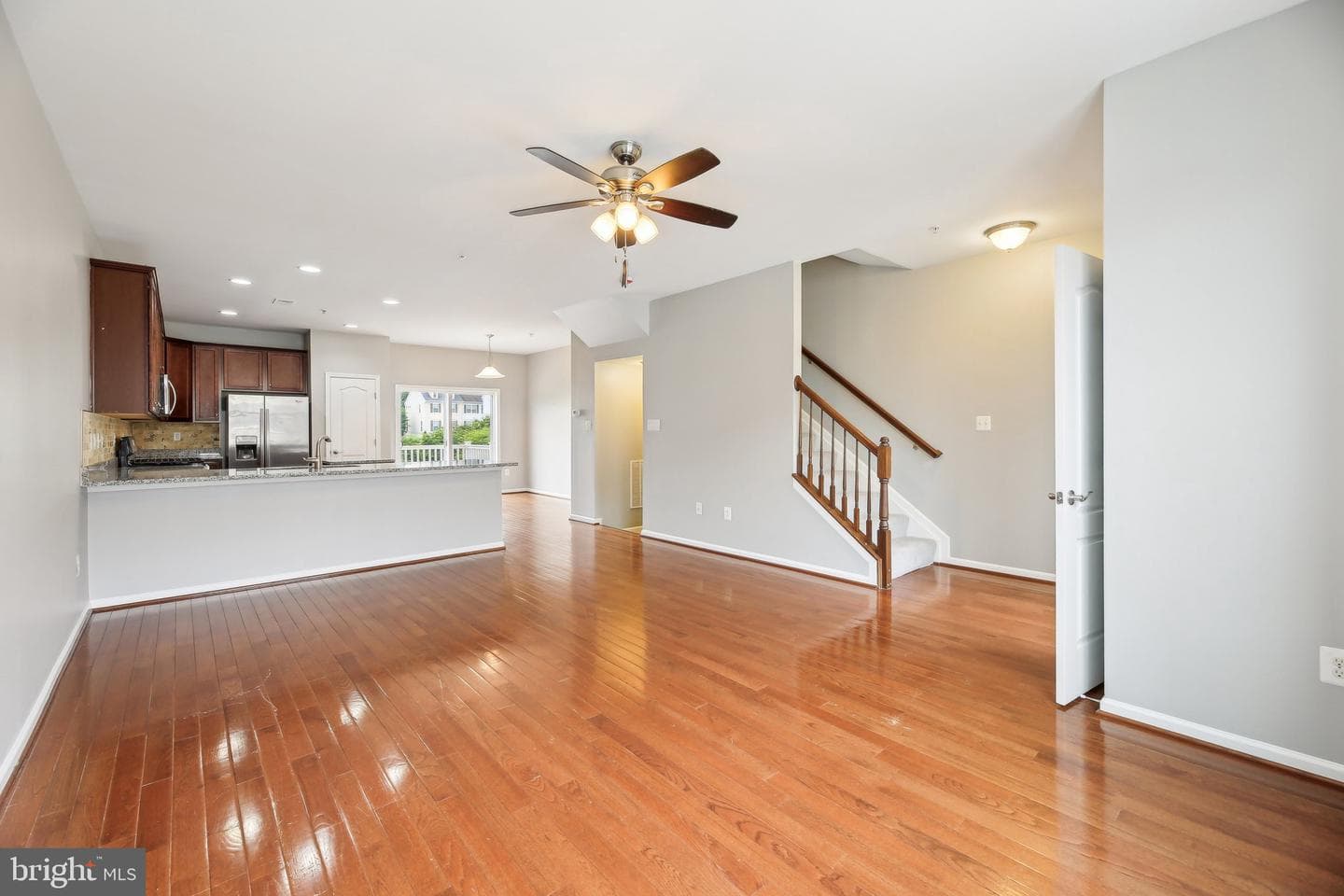 8538 Golden Eagle Lane photo 12