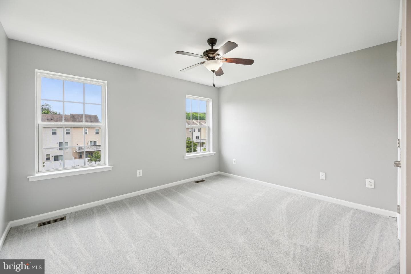 8538 Golden Eagle Lane photo 25