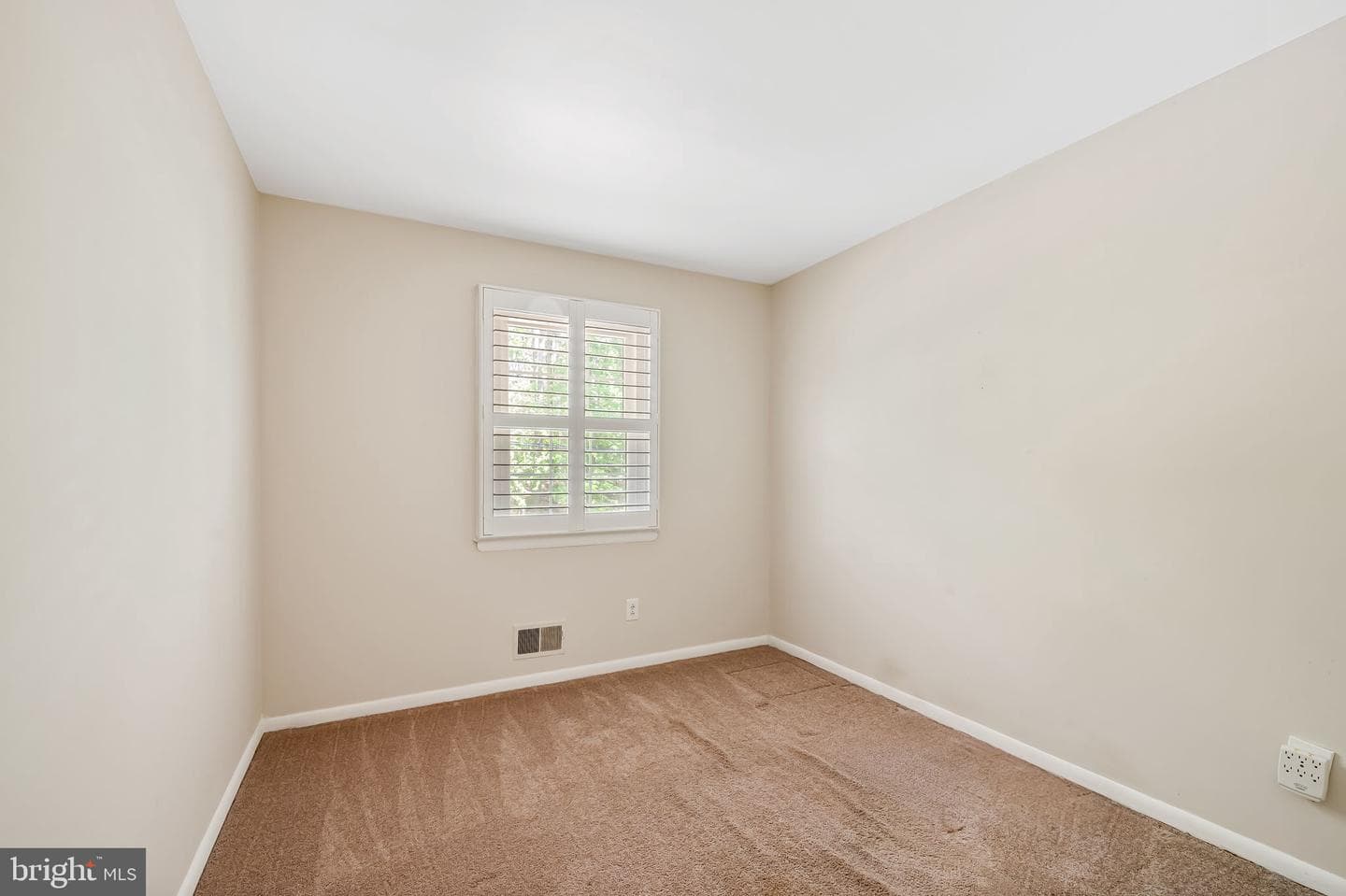 385 N Shore Road photo 17
