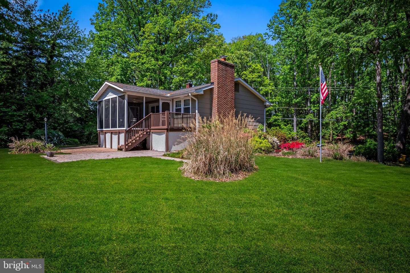 385 N Shore Road photo 37