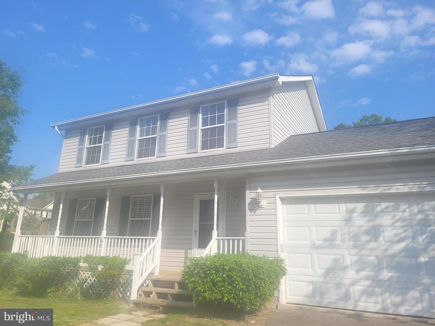 801 Selby Blvd photo 2