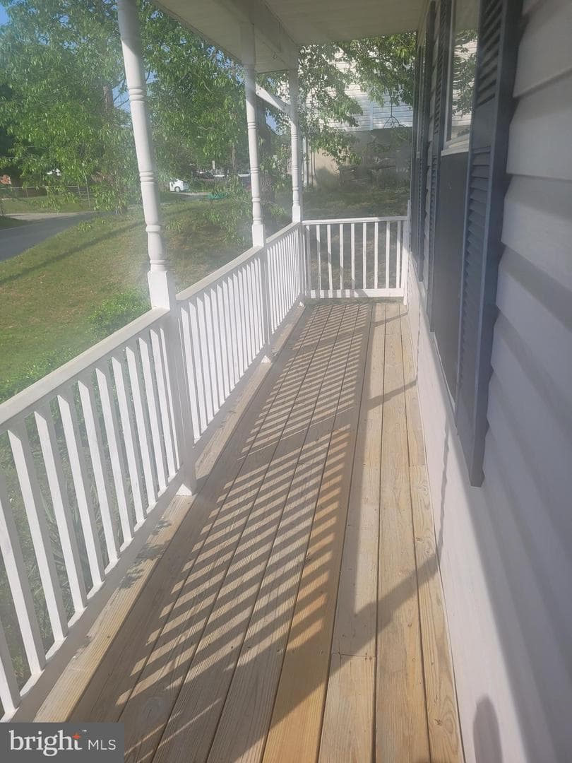 801 Selby Blvd photo 22