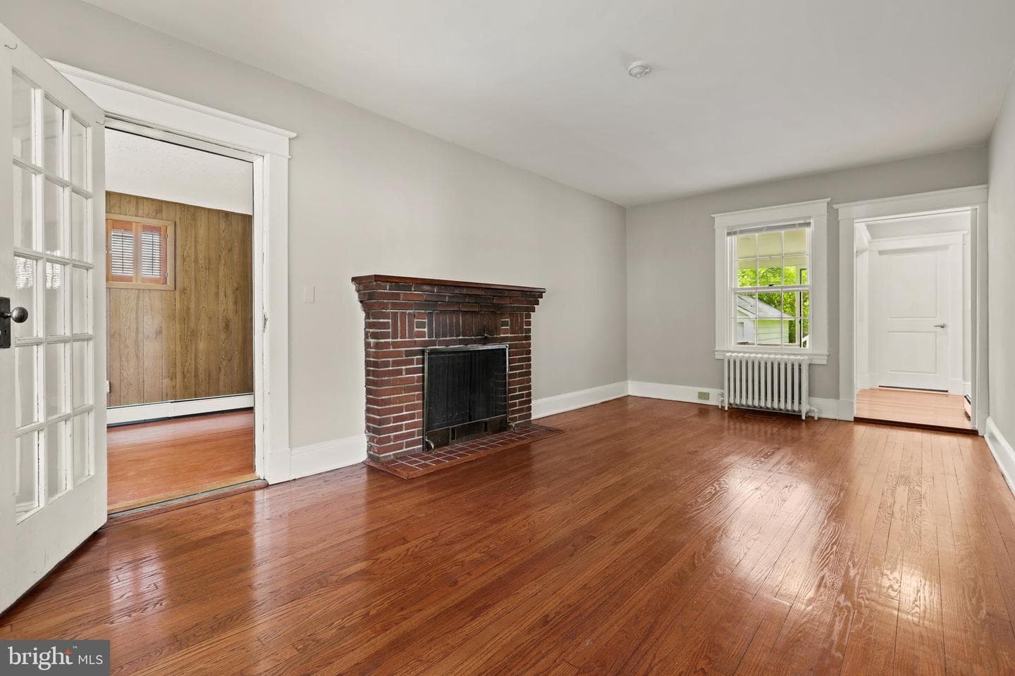 331 E Maple Road photo 13