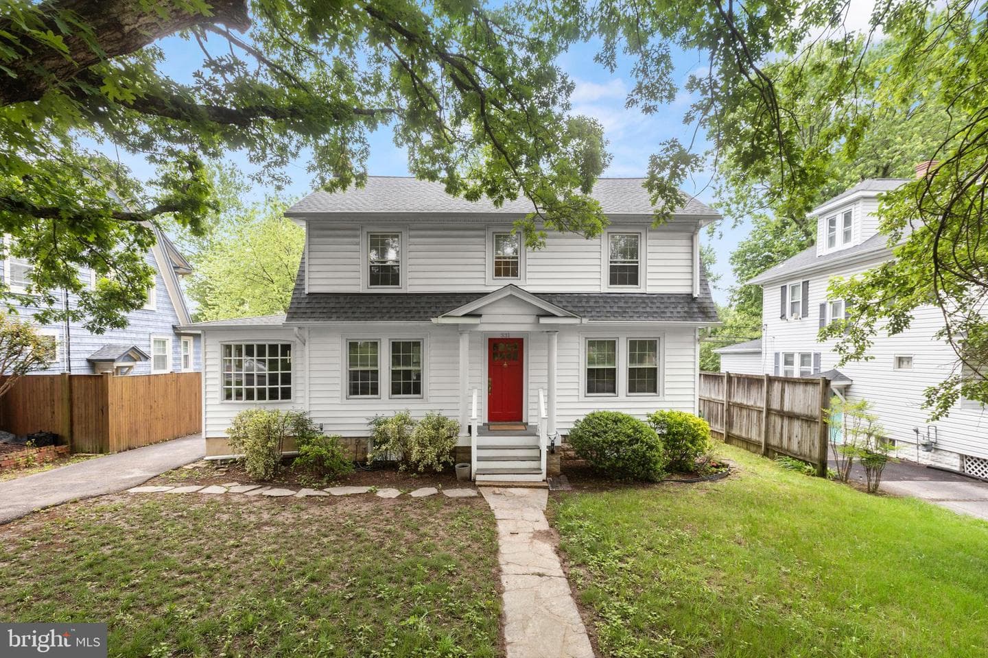 331 E Maple Road photo 2