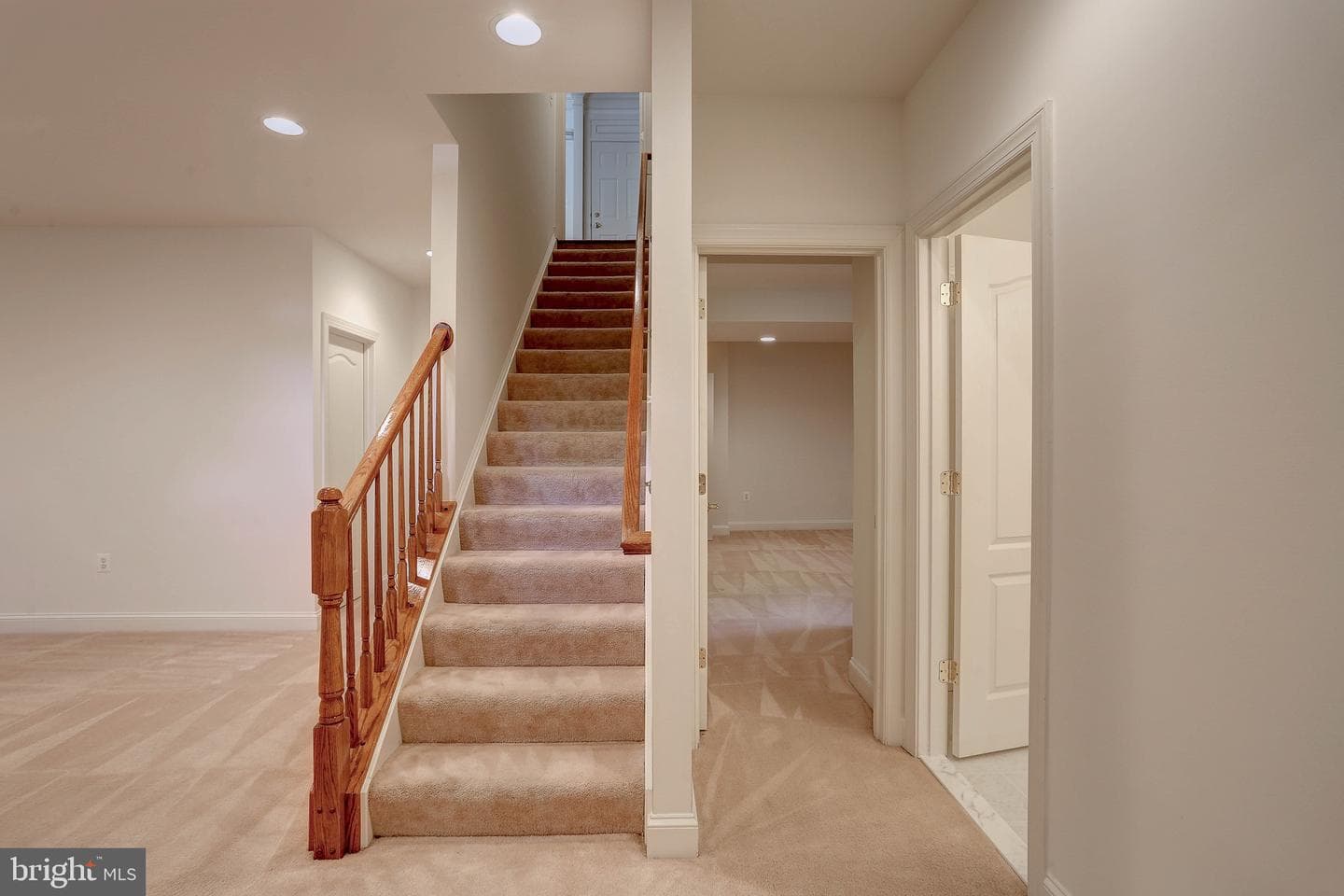 25 Hunting Court photo 54