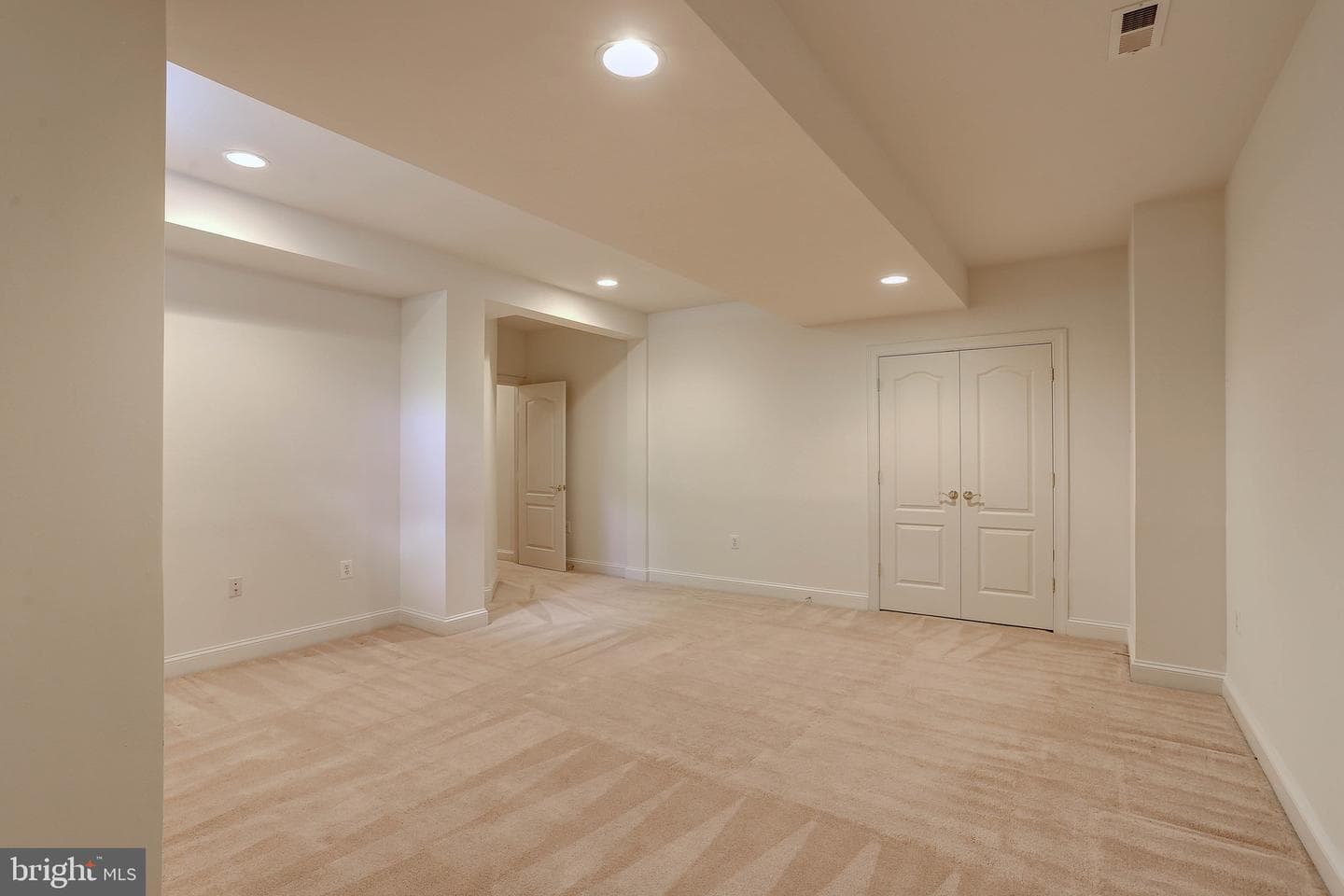 25 Hunting Court photo 62