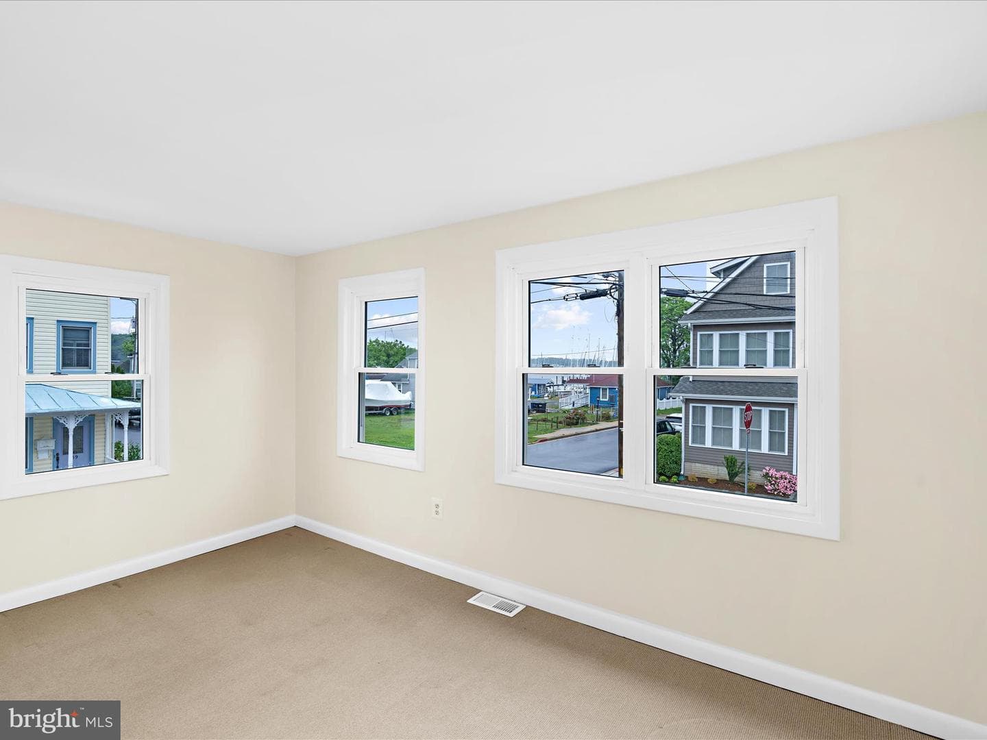 623 Second Street photo 20