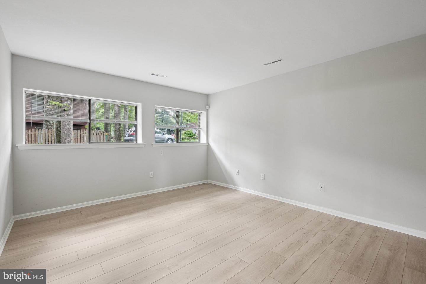 1019 Timber Creek Drive photo 13