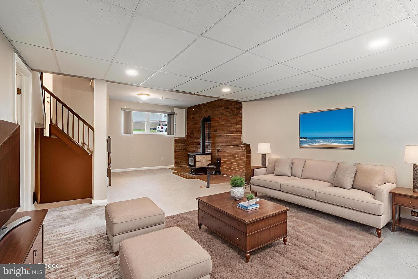 7103 Avesbury Lane photo 3