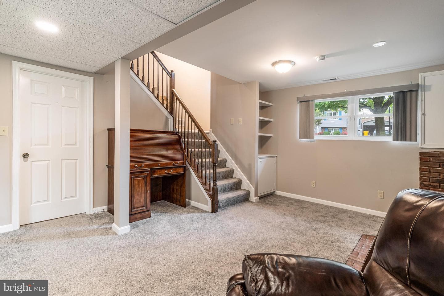 7103 Avesbury Lane photo 36