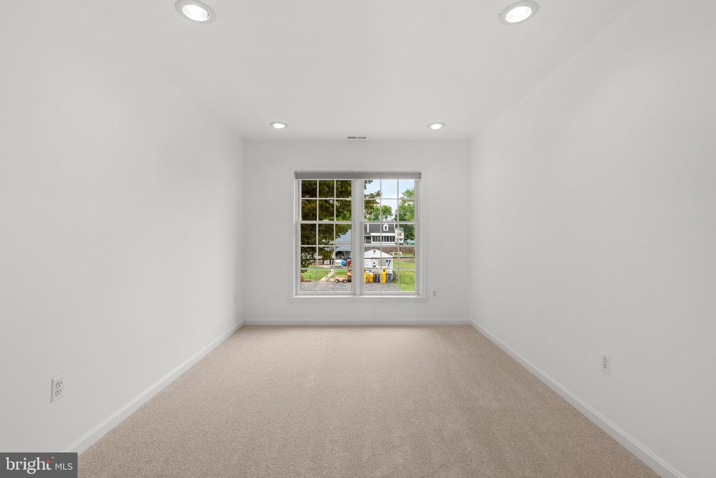 947 Lombardee Circle photo 51