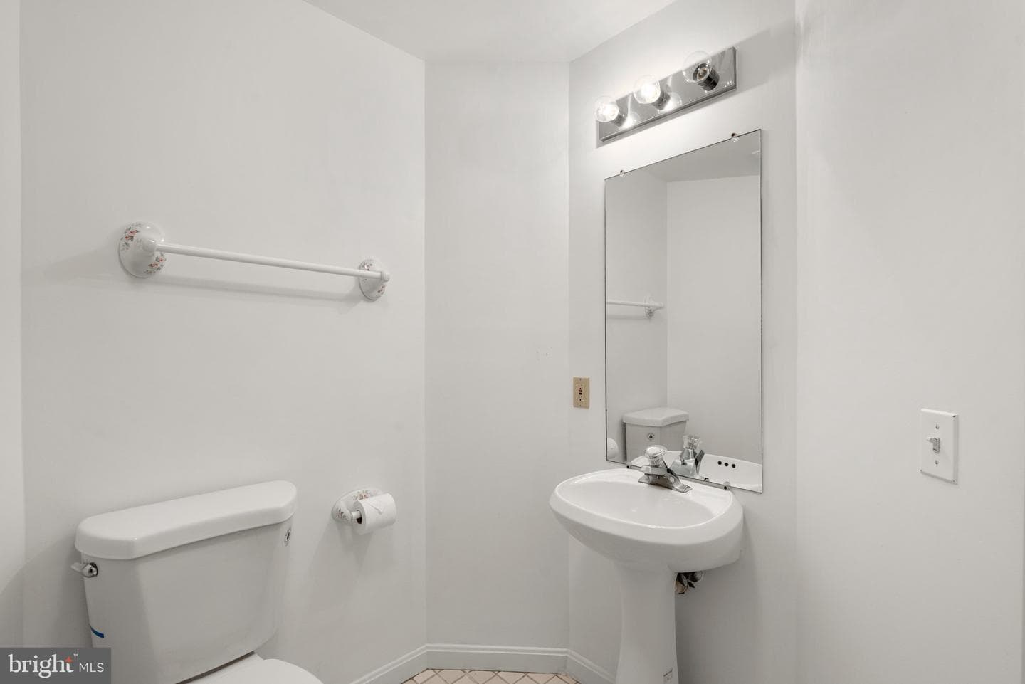 947 Lombardee Circle photo 54