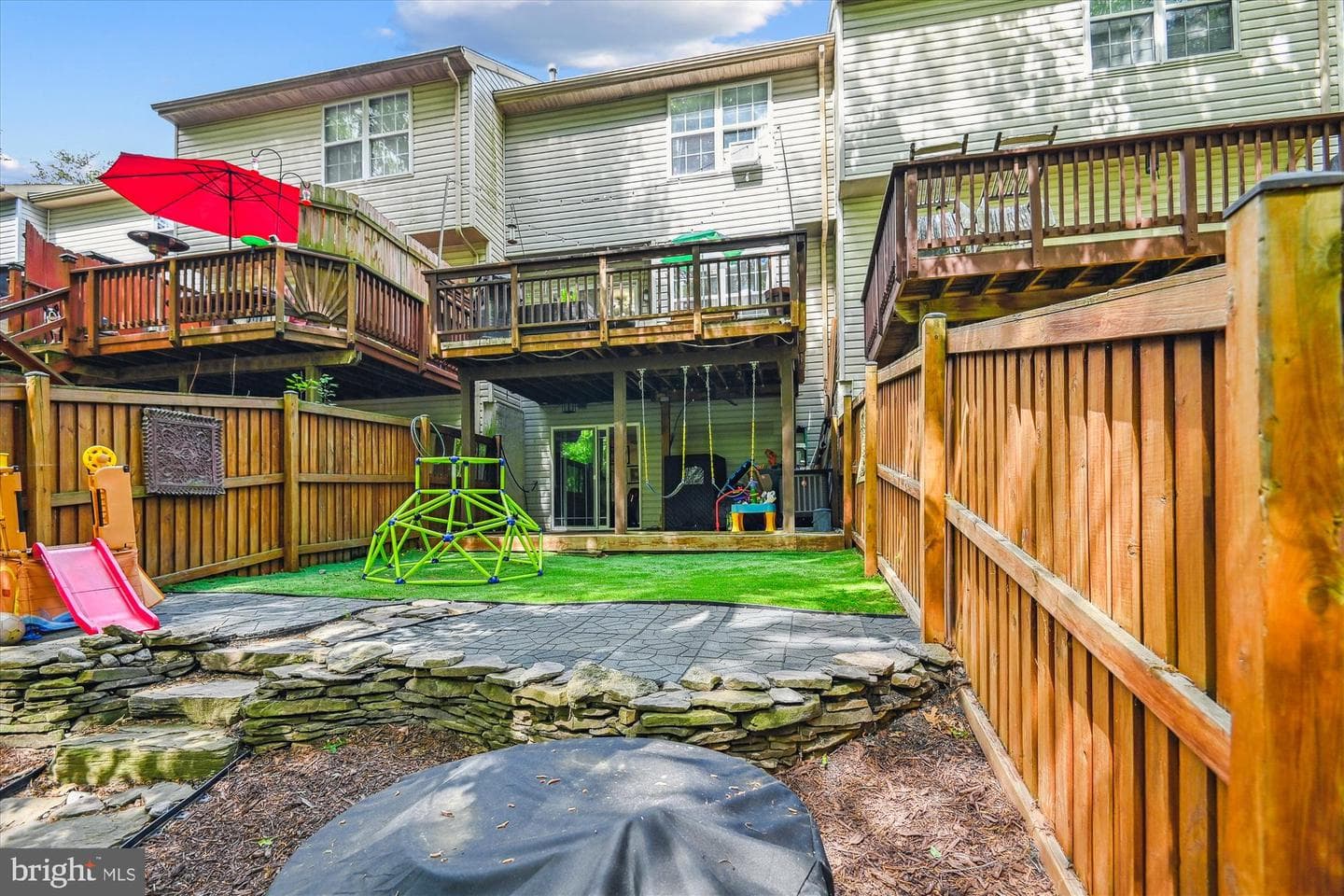 322 White Rocks Court photo 31