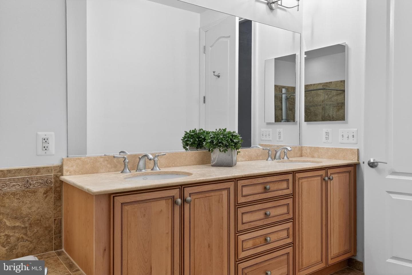 1915 Towne Centre Boulevard #807 photo 38