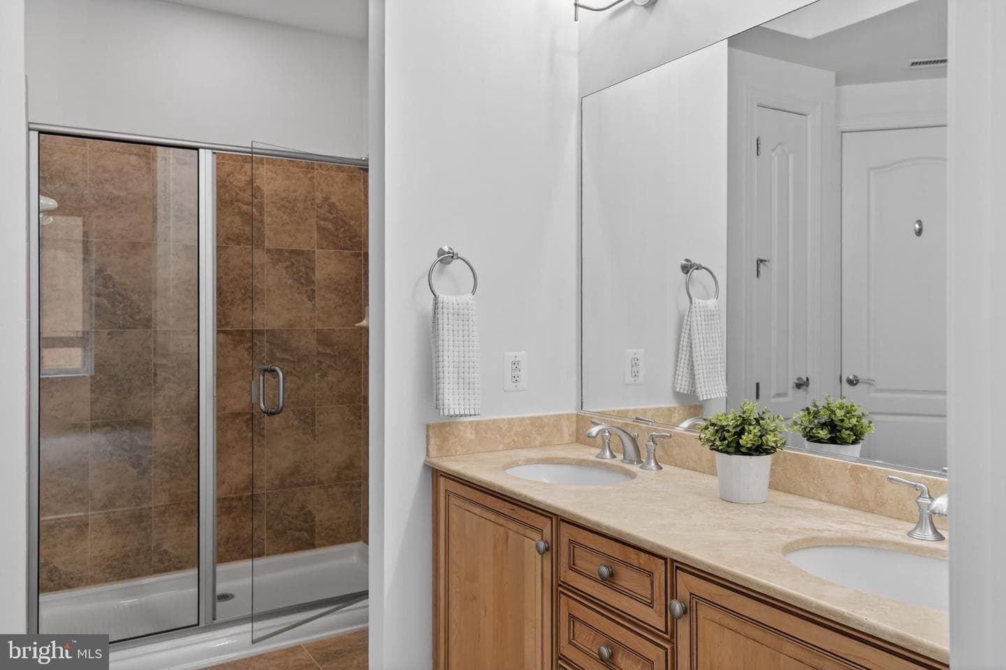 1915 Towne Centre Boulevard #807 photo 43