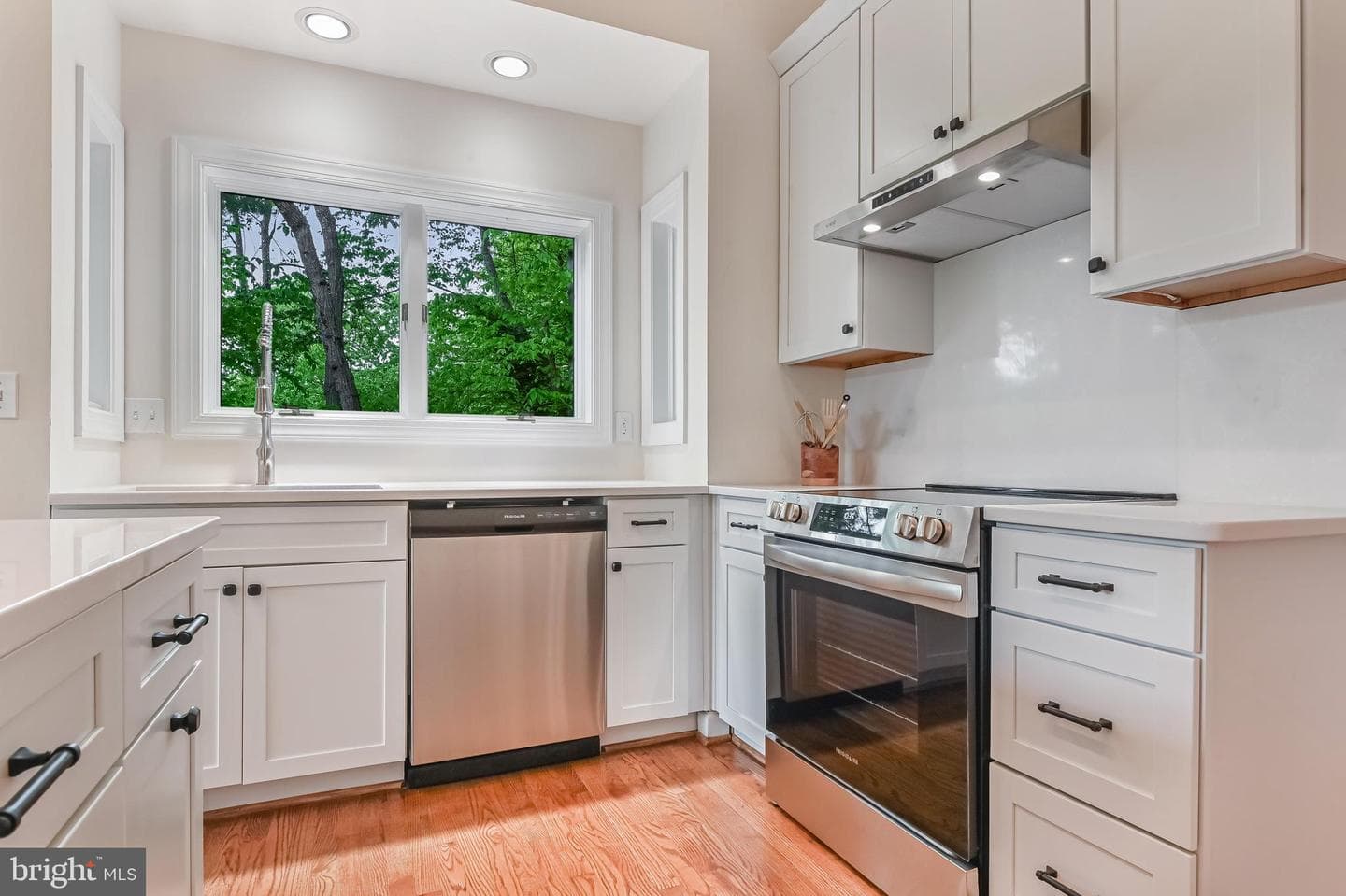 606 Maid Marion Road photo 14